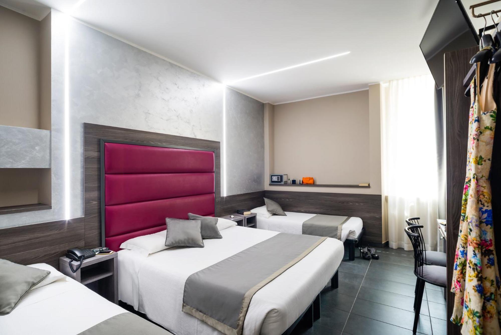 Ibis Styles Milano Centro Hotel Exterior photo